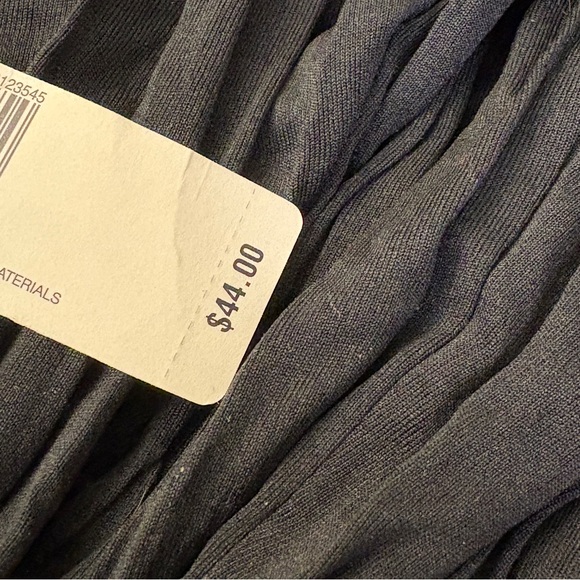 NWT New Directions Skirt Krinkled Pleated Flowy Black Elastic Waist Small - Picture 11 of 11